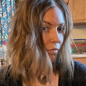 Meet your Posher, Carisa